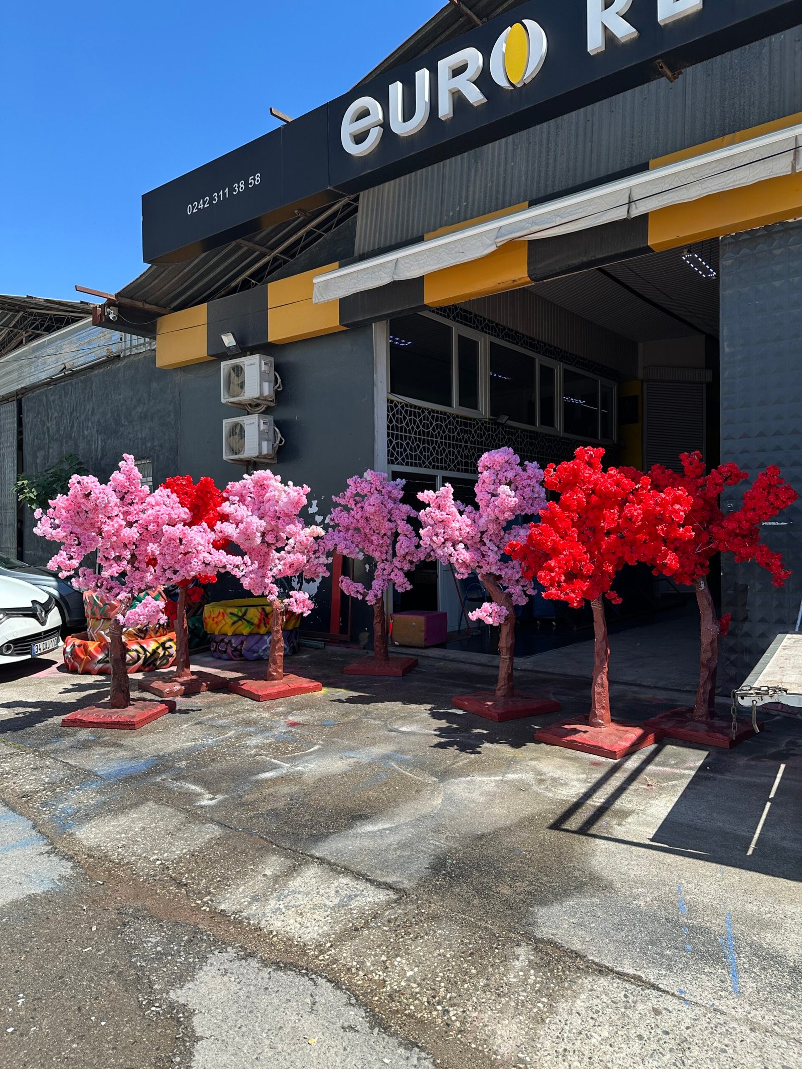 "Golden Sakura" Işıklı Yapay Ağaç Dekoru - Görsel 2